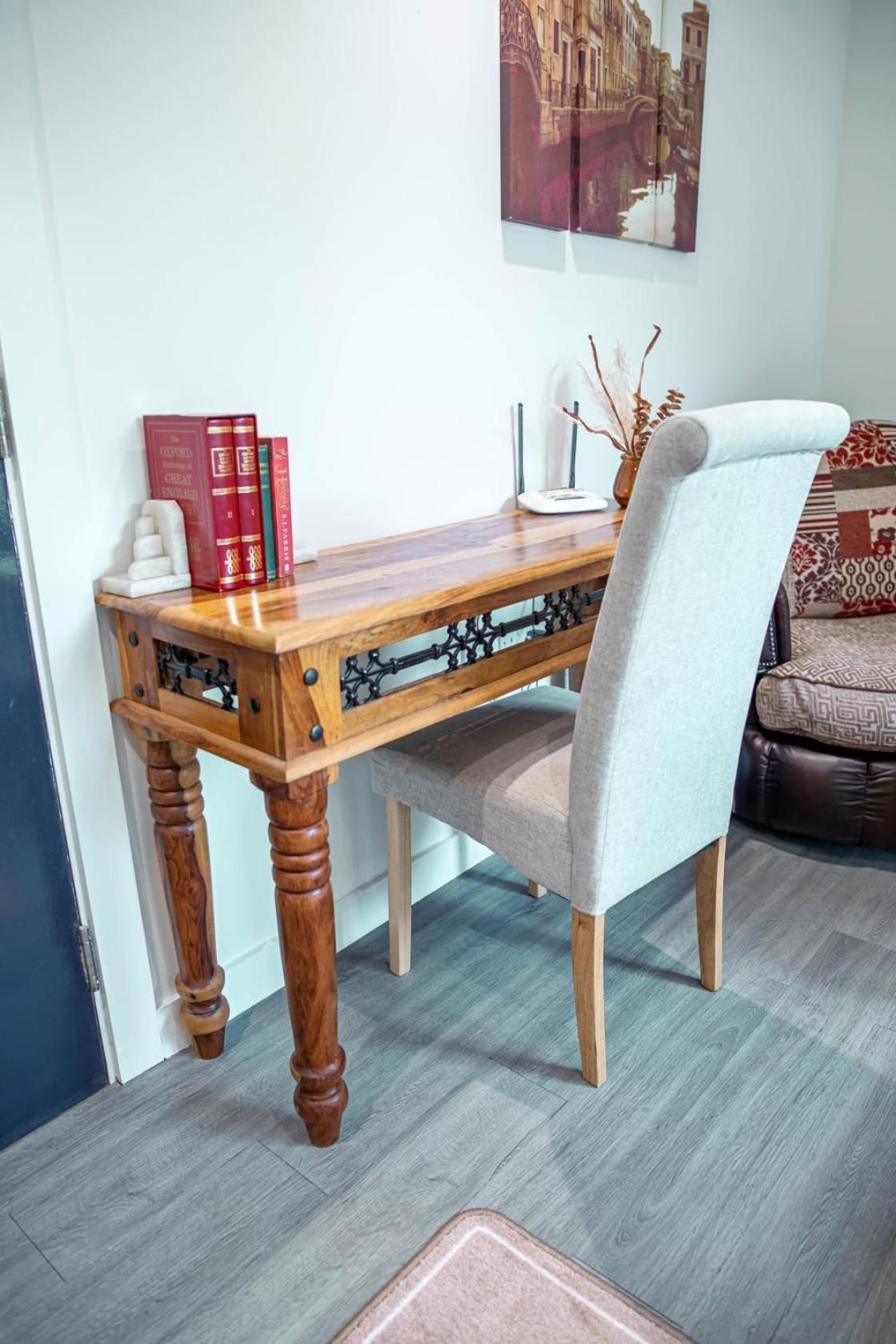Corner Studio Apartment In שפילד מראה חיצוני תמונה