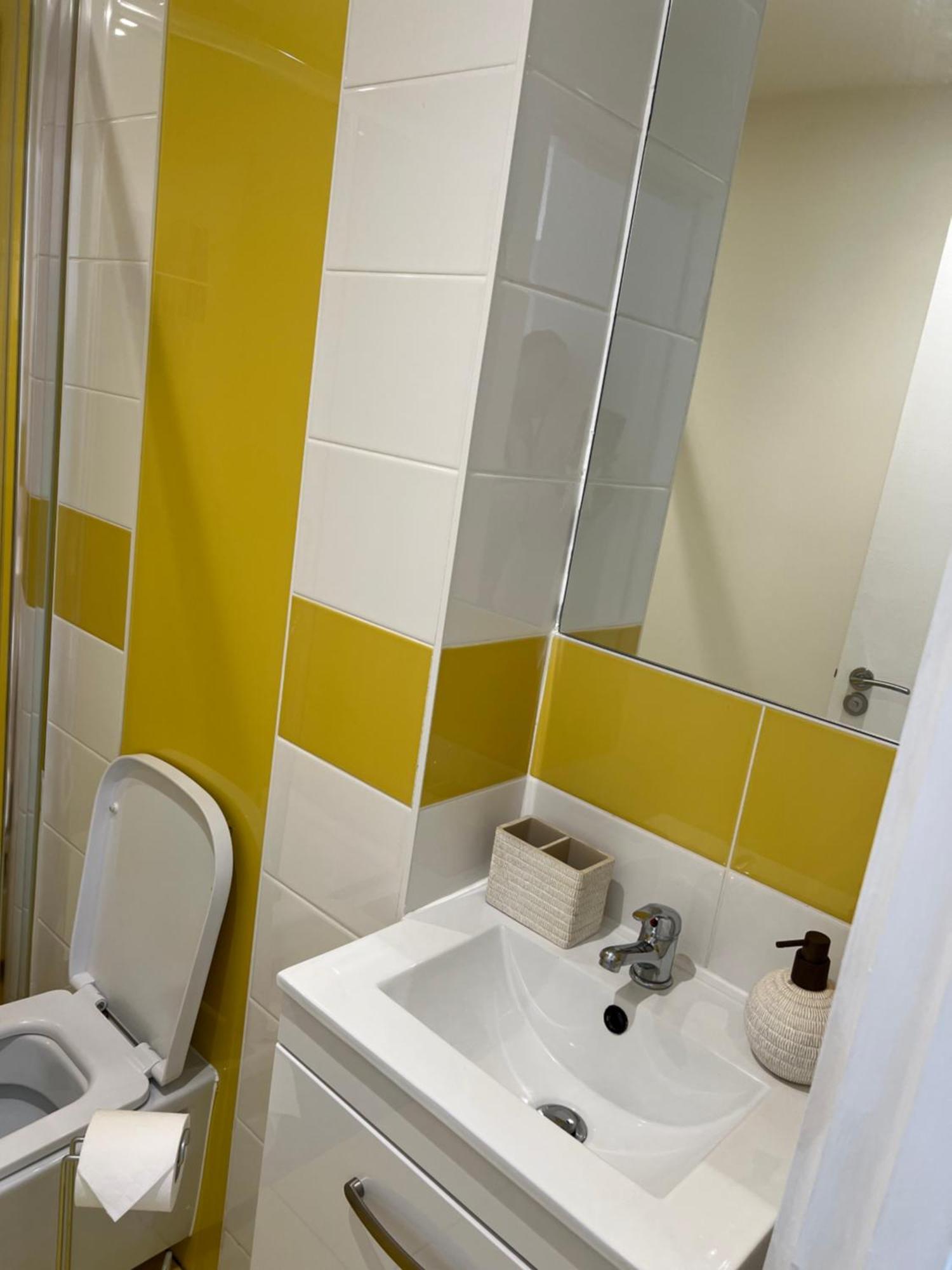 Corner Studio Apartment In שפילד מראה חיצוני תמונה